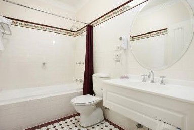 Palais Royale - Accommodation Australia 4