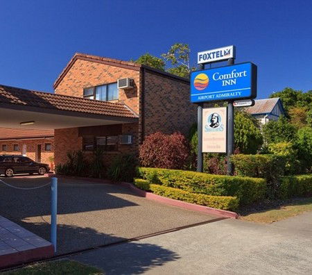 Airport Admiralty Motel - YWait Travel 0