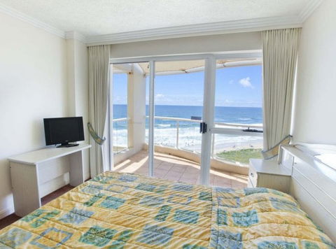 Regency On The Beach - Carnarvon Accommodation 3