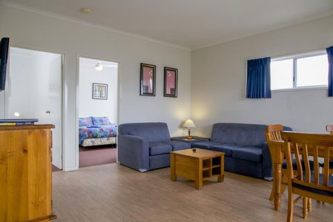 Sundowner Cabin And Tourist Park - Whitsundays Tourism 9