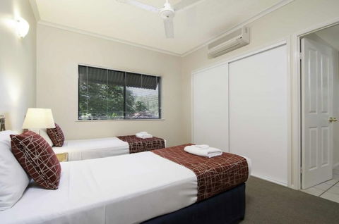 Bay Villas Resort Port Douglas - YWait Travel 17