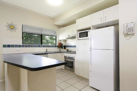 Bay Villas Resort Port Douglas - YWait Travel 18