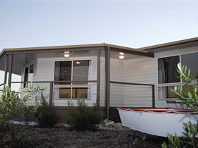 The Boathouse - Accommodation Whitsundays 0
