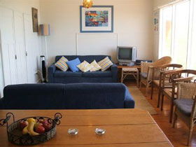 The Wheelhouse - Accommodation Whitsundays 0