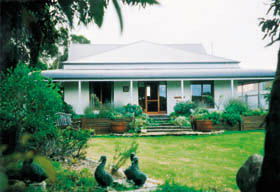 Cricklewood Cottage - Accommodation Whitsundays 0