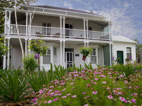 Willunga House - WA Accommodation 0