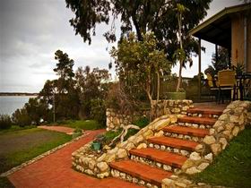 Ulonga Lodge - Whitsundays Tourism 0
