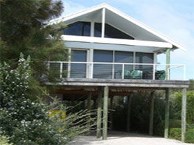 Sheoak Holiday Home - Holiday Melbourne 0