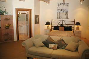 Adelaide Hills Country Cottages - The Nest - Holiday Sydney 1