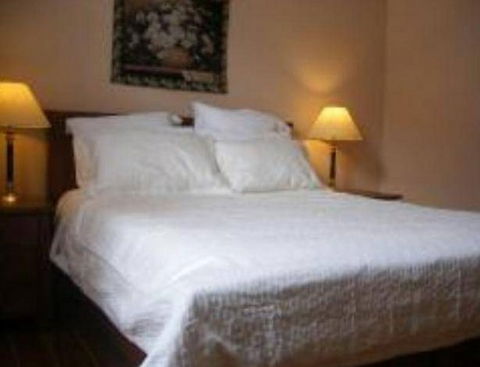 McKinley's Rest - Casino Accommodation 5