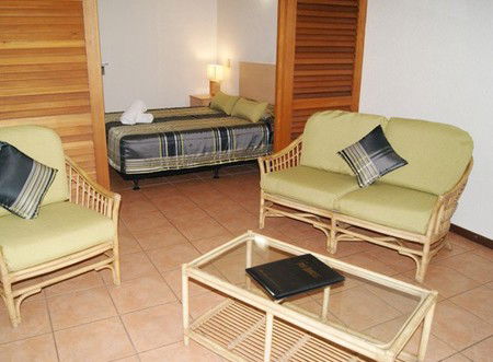 Port Douglas Palm Villas - YWait Travel 5