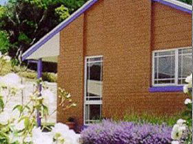 Southern Sky Holiday Units - Townsville Tourism 0