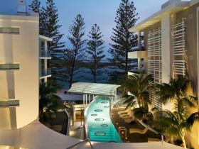 Rumba Beach Resort - Holiday Melbourne 0