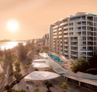 Oceans Mooloolaba Beach - YWait Travel