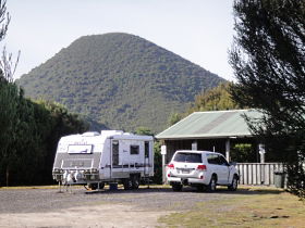 Lake Burbury Camping Ground - Accommodation Port Hedland 0
