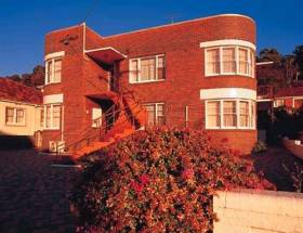 Burnie HQ Apartments - Accommodation Gold Coast 0