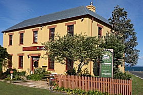 Schouten House - Accommodation Gold Coast 0