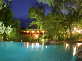 Thala Beach Lodge - Holiday Melbourne 0