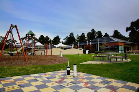 Wyndham Seven Mile Beach - Casino Accommodation 1