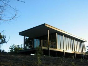 Glass On Glasshouse - Brisbane Tourism 0