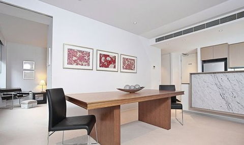 Apartments By Nagee Canberra - YWait Travel 1