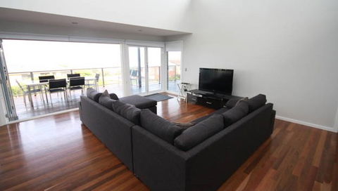 36 Kianga Parade - WA Accommodation 5