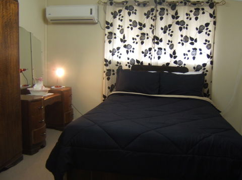 My Nannas Place - YWait Travel 1