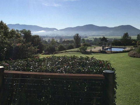 Avon View Stays - YWait Travel 3