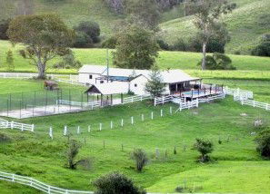 Barkeldine Farm Country Retreat - WA Accommodation 4