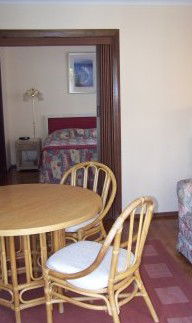 Coachman Motor Inn - YWait Travel 1