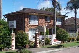Coachman Motor Inn - YWait Travel 4