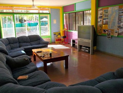 Fraser Roving Backpacker Resort - Accommodation Australia 1