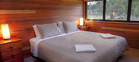 Girraween Environmental Lodge - YWait Travel 1
