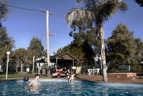 Kahlers Oasis Caravan Park - Holiday Sydney 1