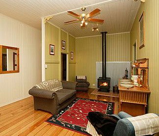 Bunyip Springs Farmstay - thumb 0