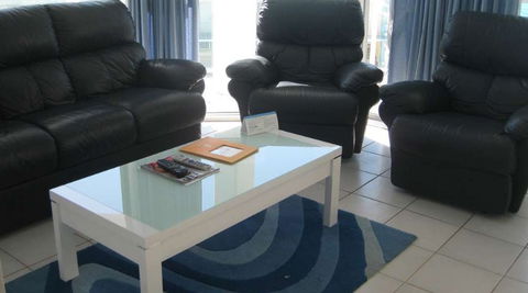 Grosvenor Beachfront Apartments - Accommodation Australia 3