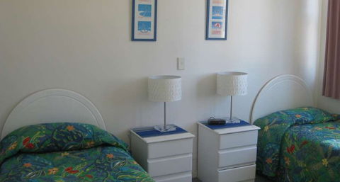 Grosvenor Beachfront Apartments - Accommodation Australia 4
