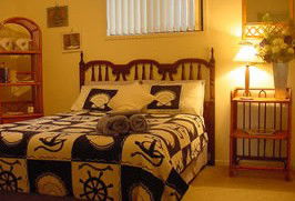 Lakeview Cottage - Casino Accommodation 2
