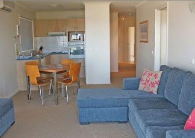 Sorrento Luxury Apartments - Carnarvon Accommodation 4