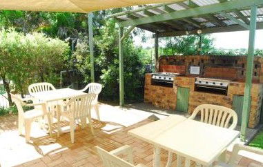 Toowong Villas - Carnarvon Accommodation 1