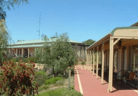 Bayleaf Rural Getaway - Accommodation Australia 0