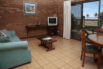 Bayside Holiday Apartments - Carnarvon Accommodation 1