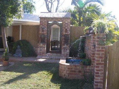 Bateau Bay Beachfront Luxury Accomodation - YWait Travel 5