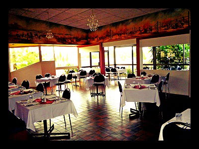Emerald Meteor Motel - YWait Travel 4