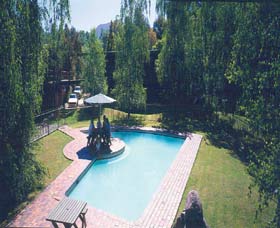 Khancoban Alpine Inn Image
