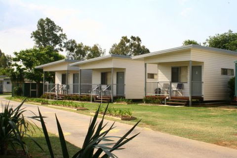 Chinchilla Motor Inn - Byron Bay Accommodation 1