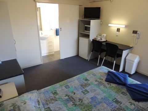 Moura Motel - Accommodation Find 4