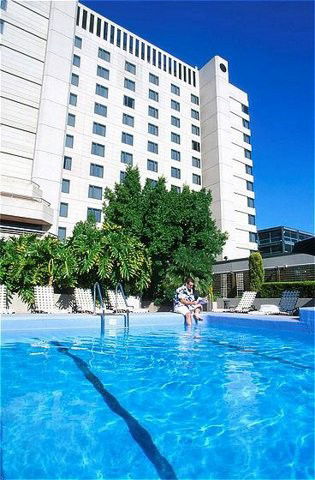 Holiday Inn Adelaide - Accommodation Find 0