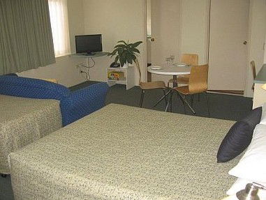 Paramount Motel And Serviced Apartments - Carnarvon Accommodation 2