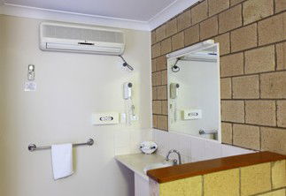 Jacaranda Country Motel - Accommodation Australia 3